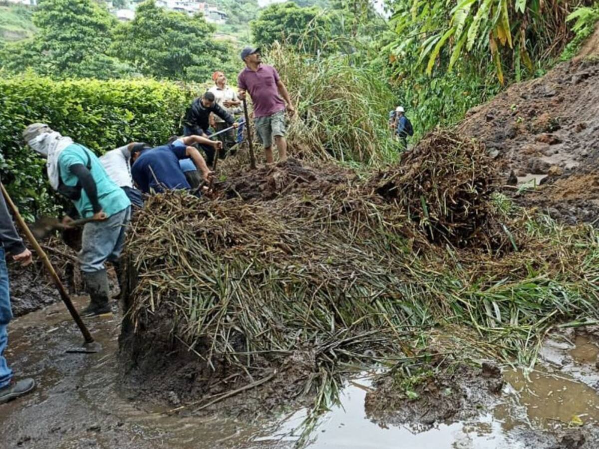 500 habitantes de Puerto Alejandría en Quimbaya, afectados por lluvias