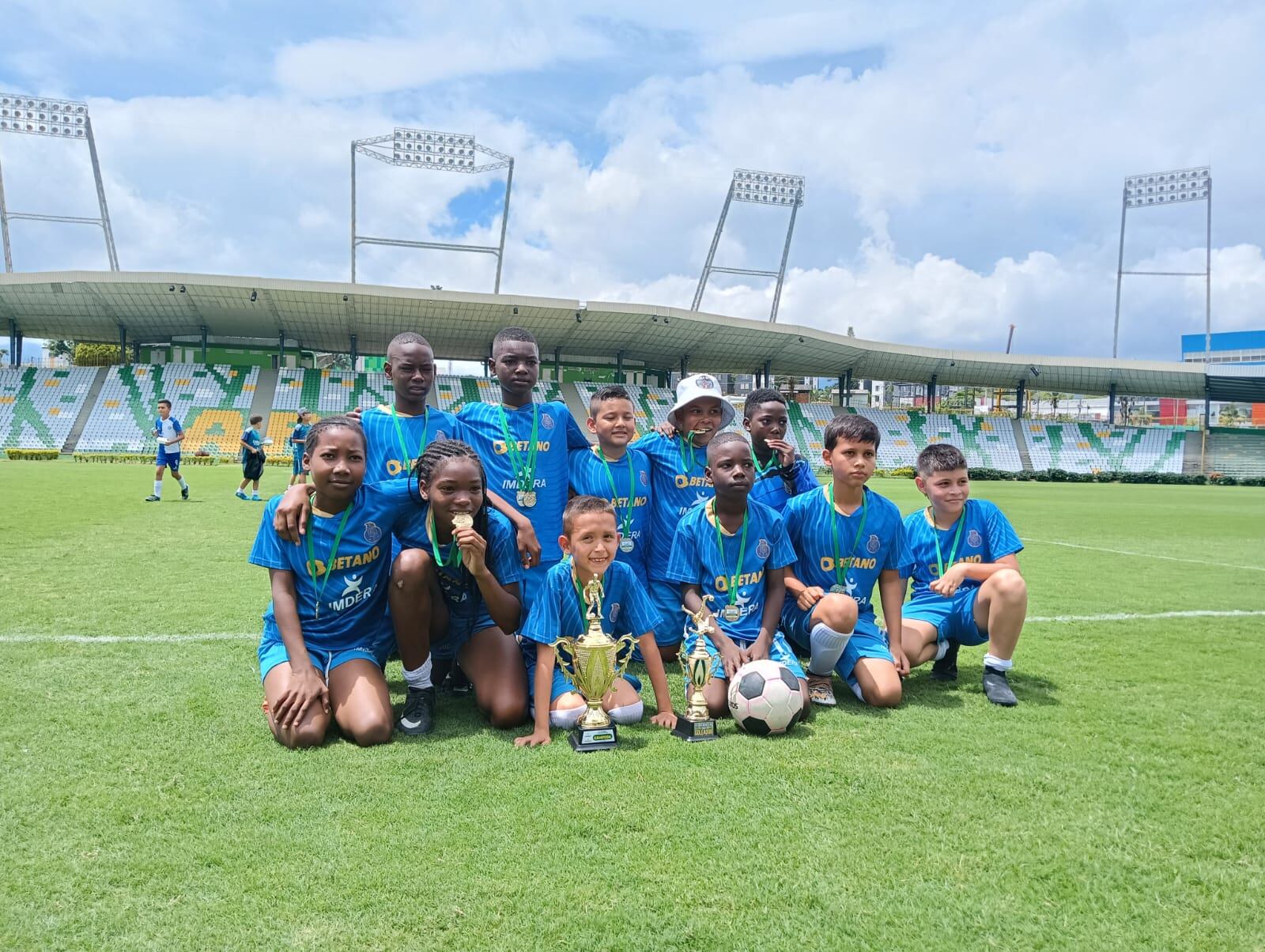 Salvador Allende, Campeón del Torneo Hinchas de paz de Armenia 2025. Foto: Adrián Trejos