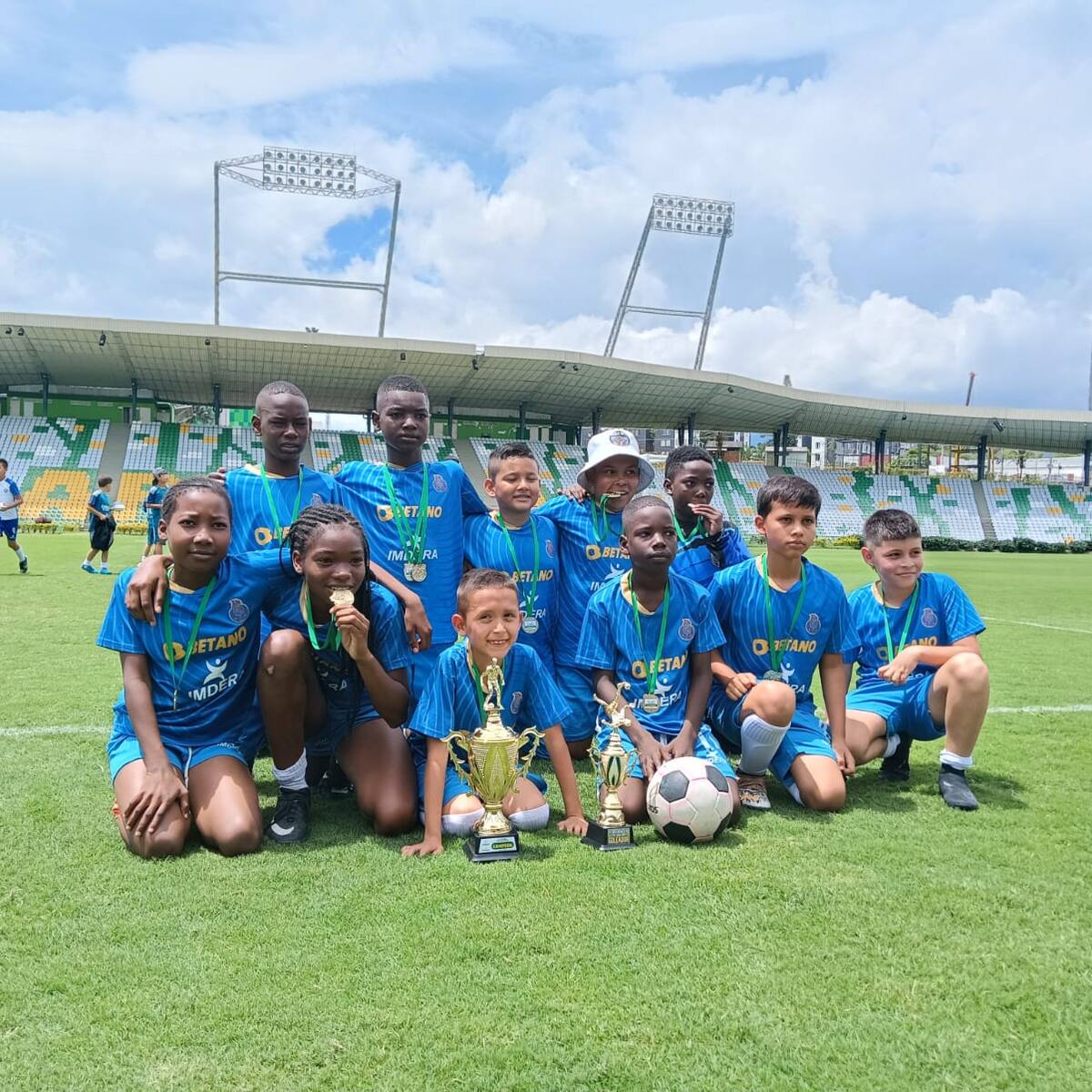 Torneo Hinchas de Paz de Armenia, el fútbol como herramienta para alejar a los niños de malos pasos
