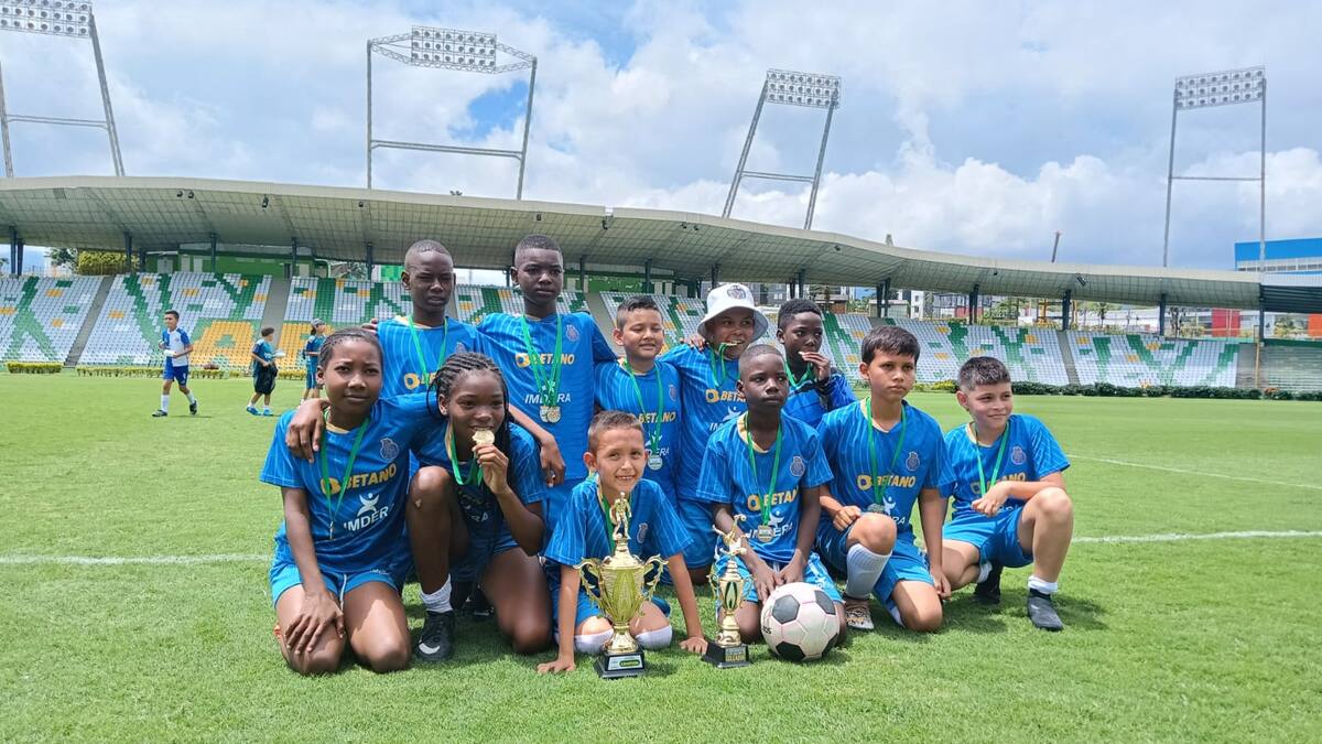 Torneo Hinchas de Paz de Armenia, el fútbol como herramienta para alejar a los niños de malos pasos