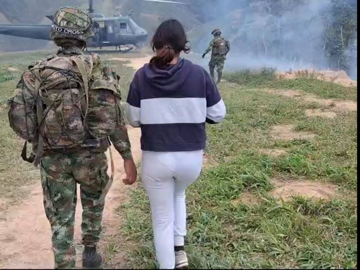 El Ejército rescató a una menor y cuatro guerrilleros se entregaron en el Cauca