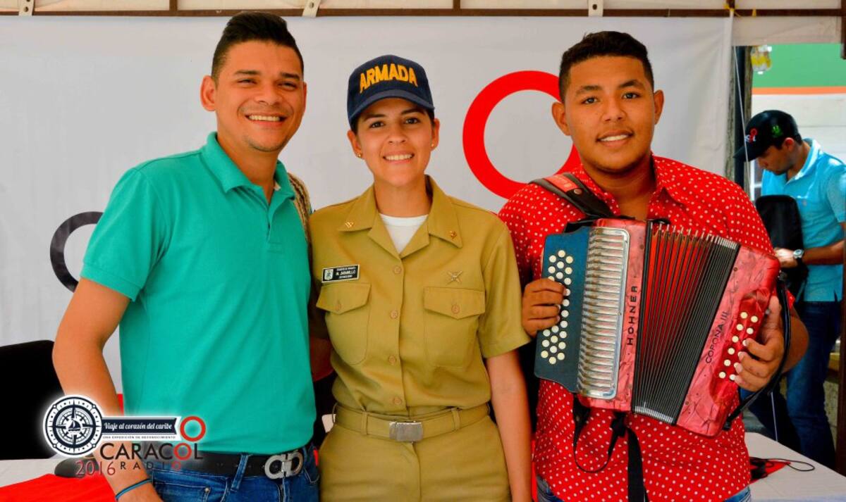 La gobernadora Oneida Pinto habló con Caracol Radio en un transmisión especial desde La Guajira.