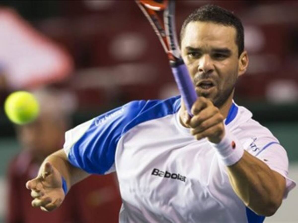 Alejandro Falla avanzó a octavos de final del ATP de San José