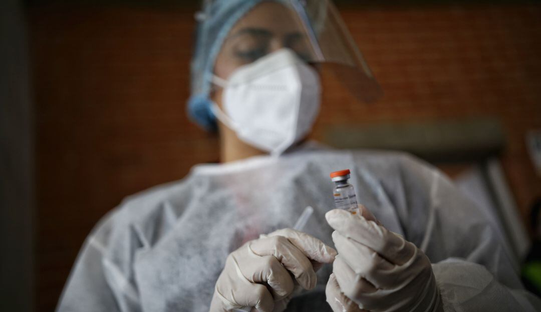 Imagen de referencia vacunación COVID-19