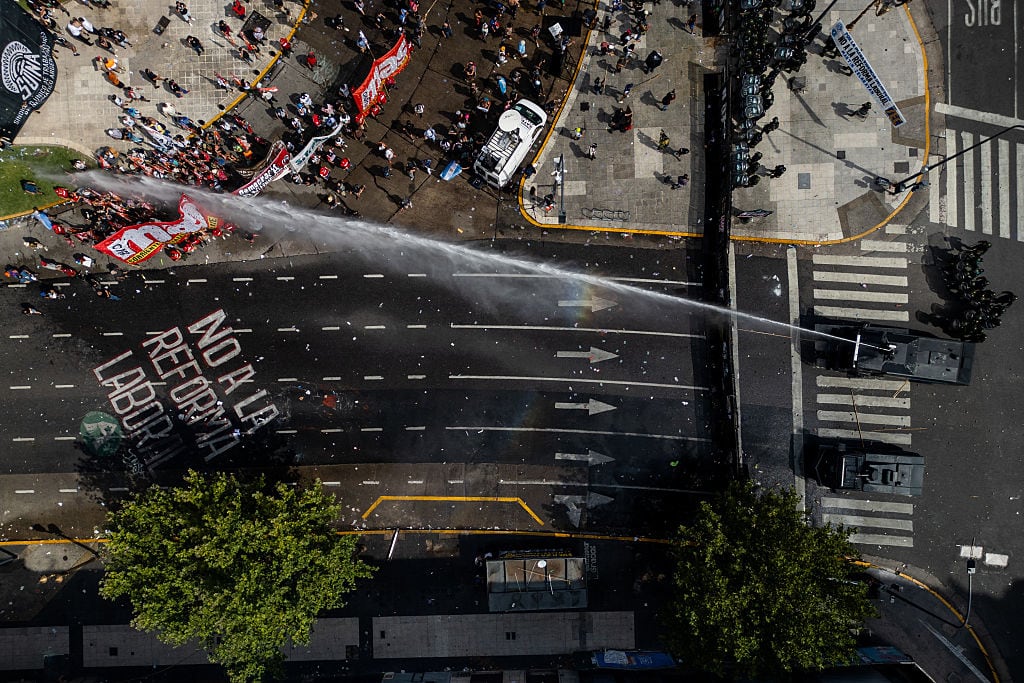 Manifestaciones en Argentina. (Photo by Tomas Cuesta/Getty Images)