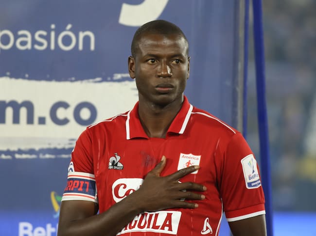 Adrián Ramos con el América de Cali | Foto: Daniel Garzon Herazo/NurPhoto via Getty Images