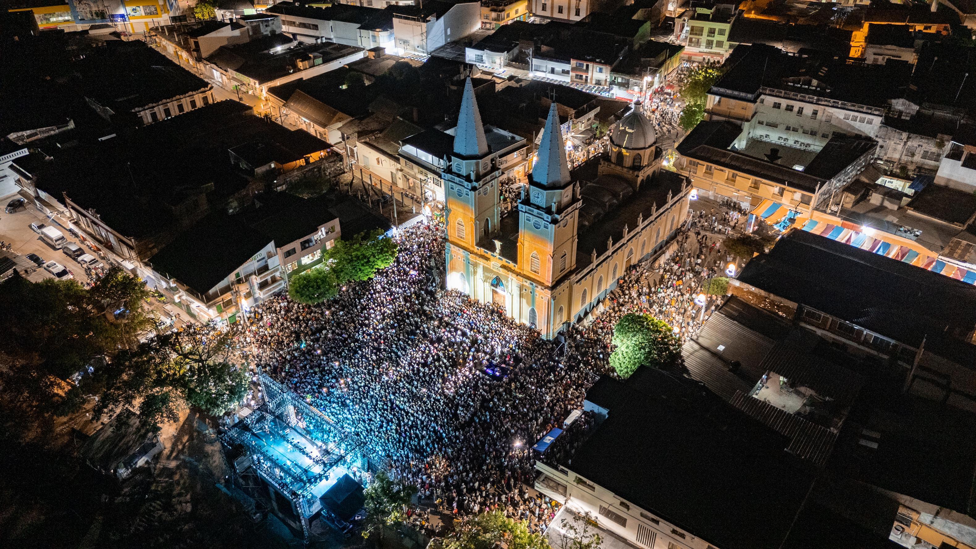 Devoción y fe, en la celebración de las fiestas de la Candelaria, en Magangué