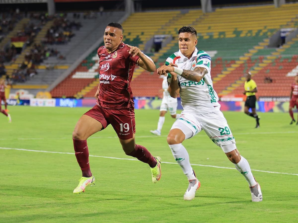 Cortuluá selló su descenso: Tolima, con un jugador menos, lo venció