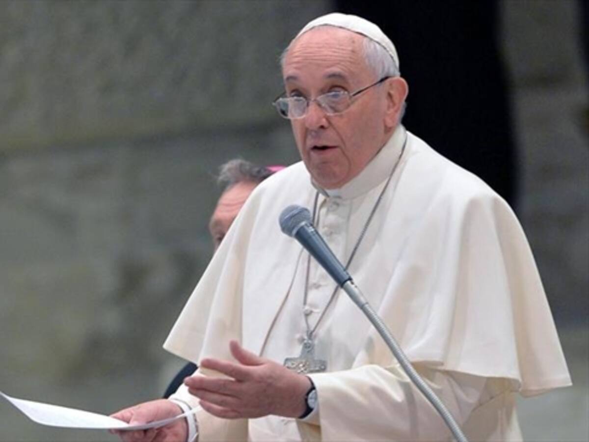 El papa viene a estimularnos para que se logre la paz: monseñor Castro