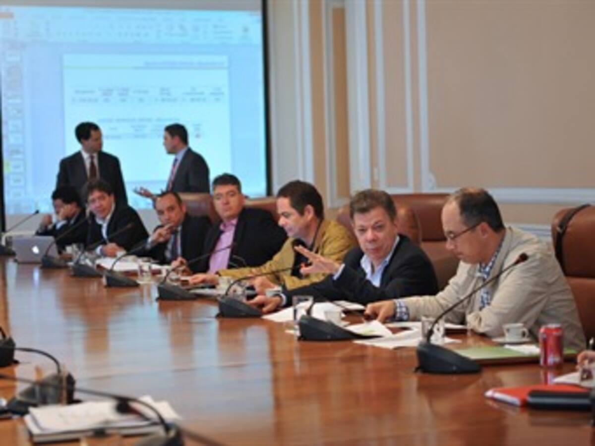 Santos entregó balance positivo del crecimiento económico del país