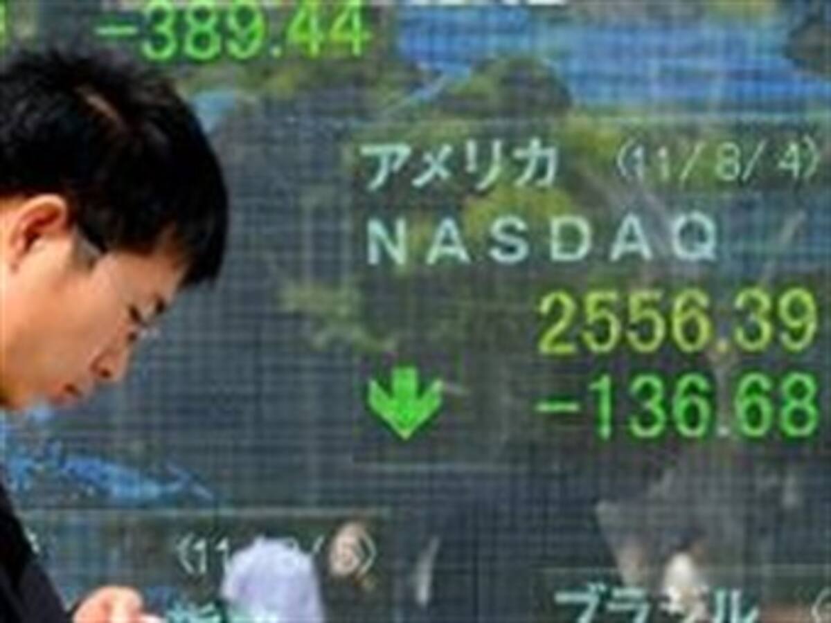 Bolsas europeas se debaten entre el estancamiento y la caída