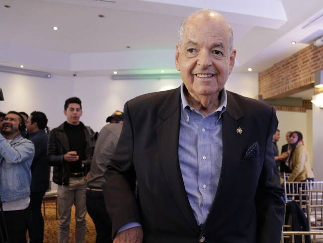 Raimundo Angulo, en estado delicado pero con progresiva mejoría