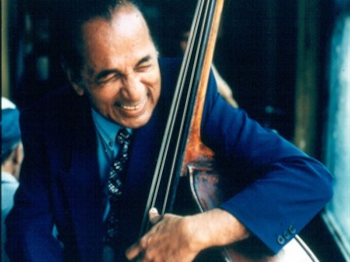 Murió Orlando 'Cachaíto' López, bajista del Buena Vista Social Club.