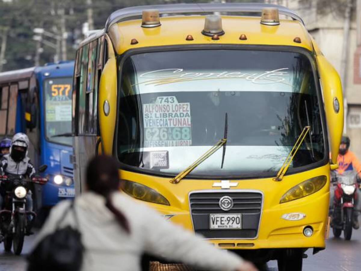 Alcaldía estudia ajuste en tarifas del transporte público tradicional en Bogotá