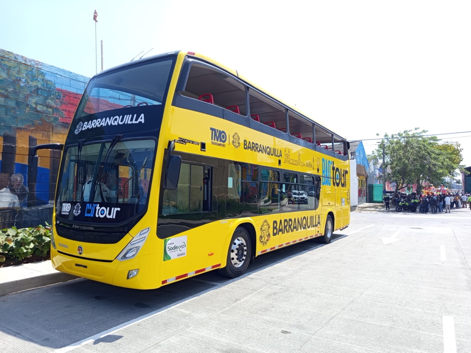 Bus tour de Barranquilla. Foto: Caracol Radio.