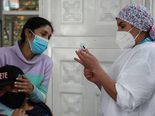 Colombia se prepara para el cuarto pico de la pandemia del COVID-19