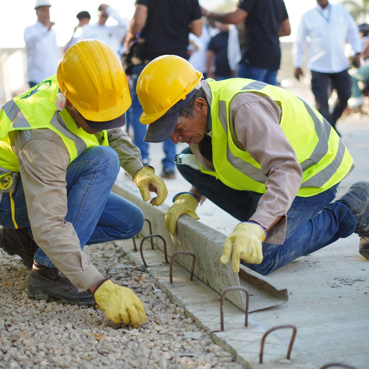 Alcalde supervisó reactivación de obras en Policarpa y el Hospital de Nelson Mandela