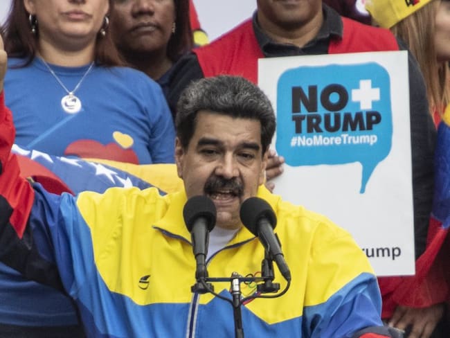Maduro declara alerta en frontera y ordena ejercicios militares