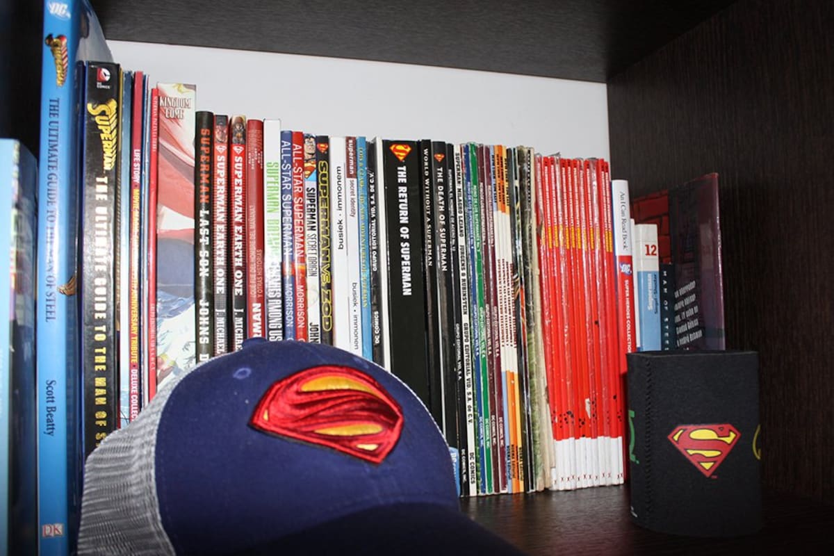 En otros de sus mensajes en Twitter, Simón critica a los que discriminan y dice estar representando a muchas de las personas que le escriben diciéndole que ya no "tienen miedo".