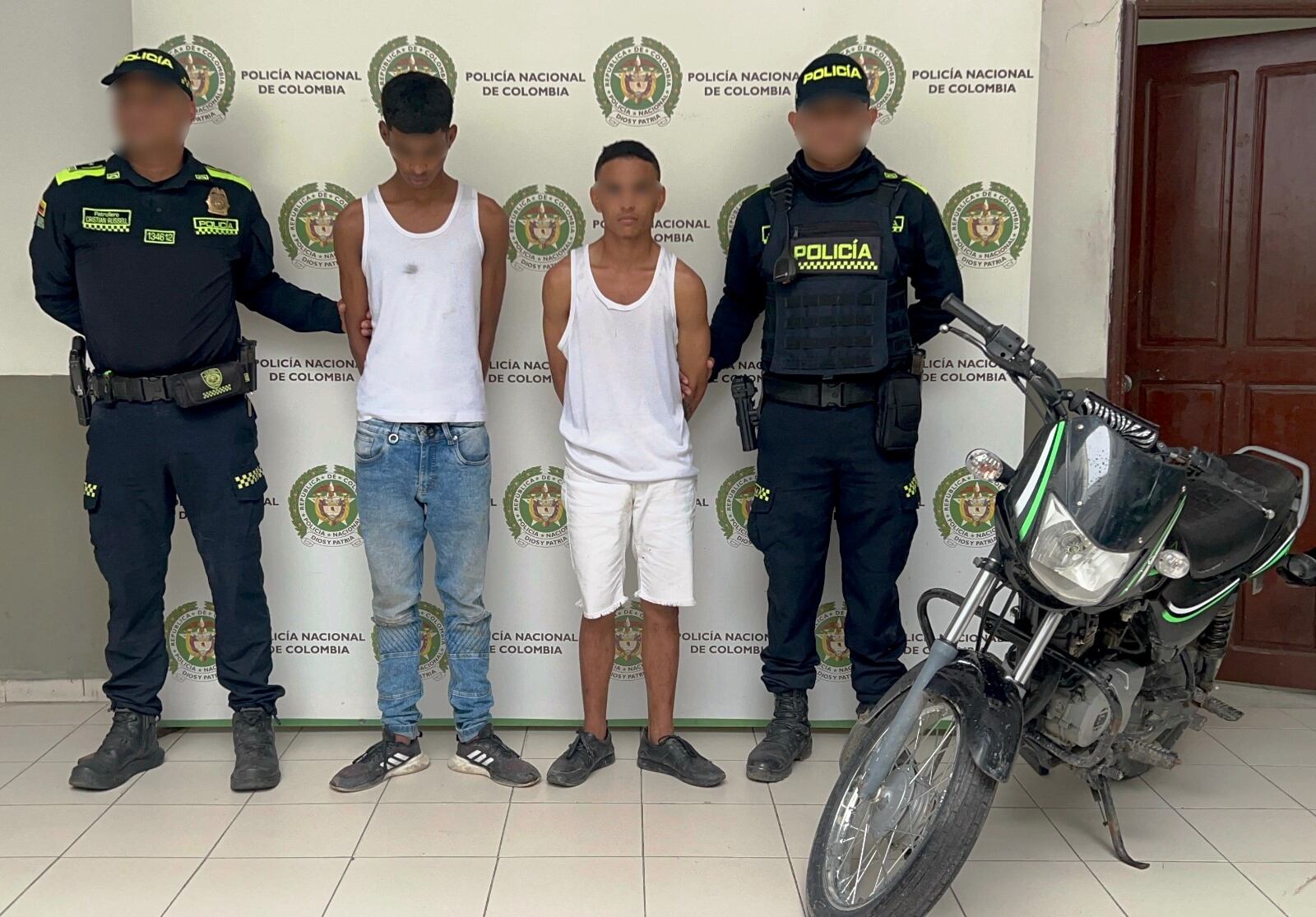 En persecución policial fueron capturados dos presuntos homicidas