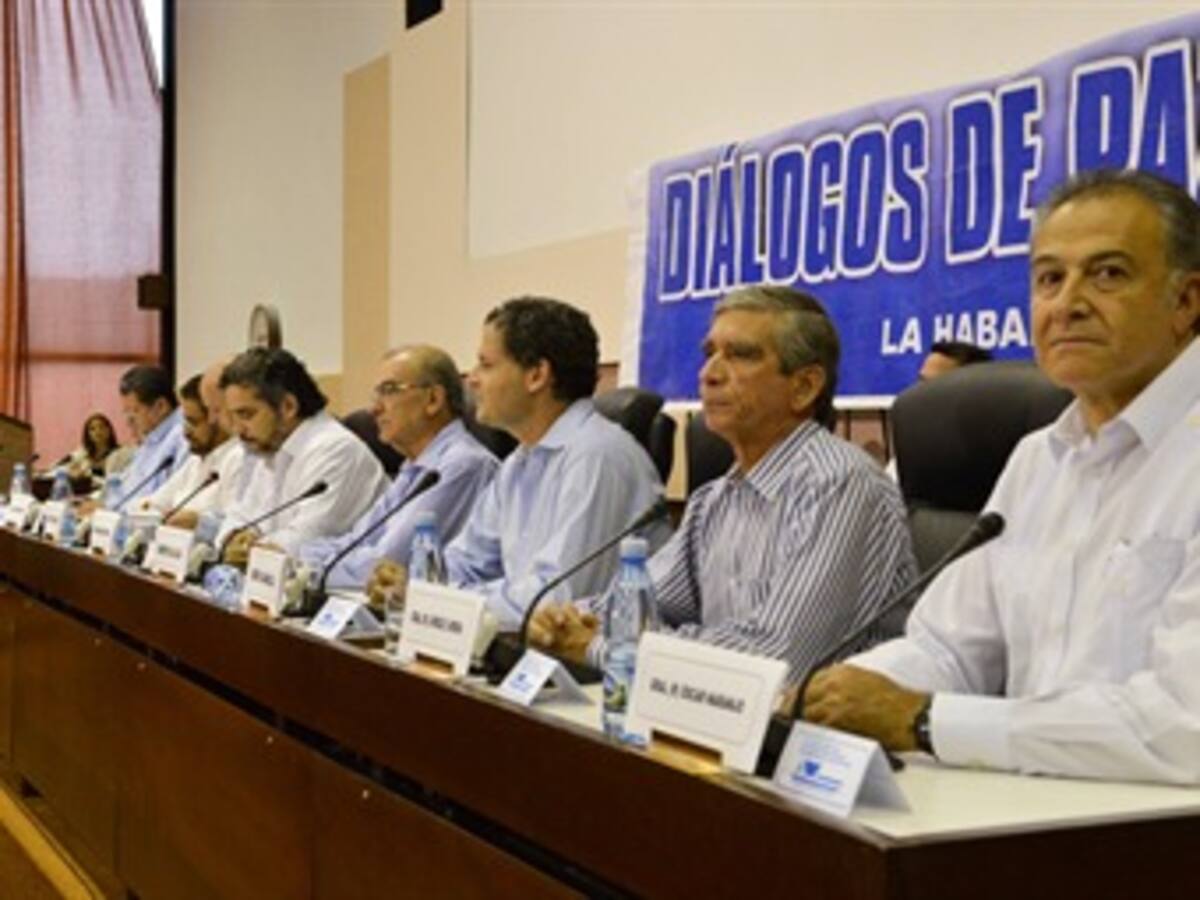 Policía espera que Farc cumplan el compromiso de abandonar el narcotráfico