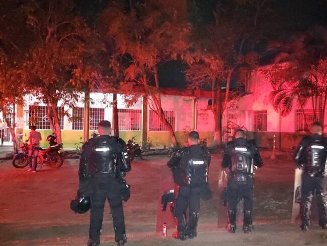 La situación fue controlada cuatro horas después por las autoridades.