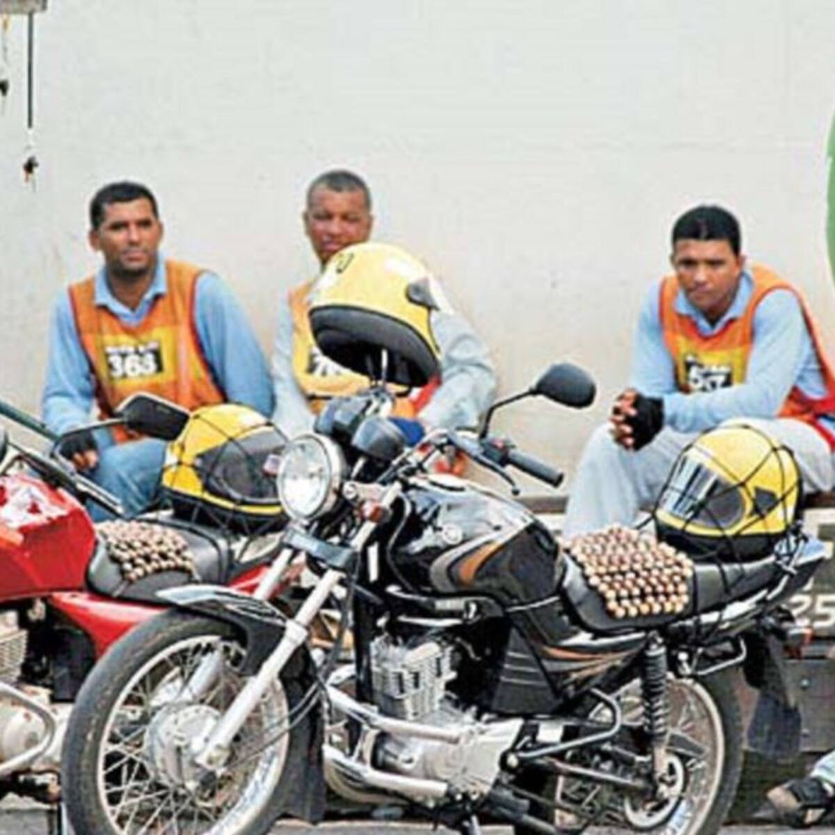 Escuche las soluciones que proponen los jóvenes para el trabajo informal