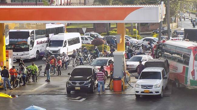 Alza en precio de los combustibles