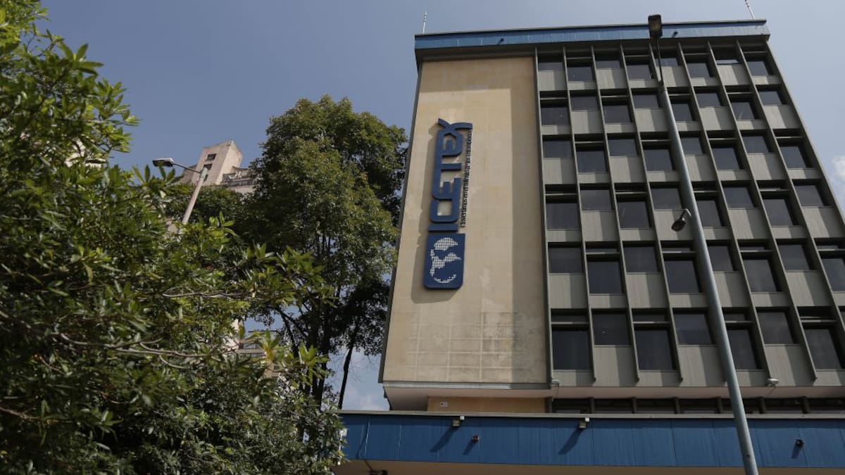 Usuarios de Icetex denuncian irregularidades en la administración de la entidad
