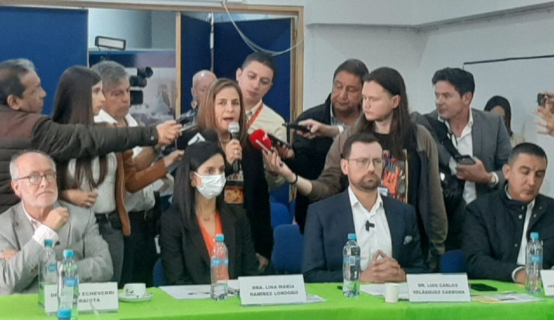 Apoyo de gremios, parlamentarios, gobiernos departamental y municipales para Aerocafé