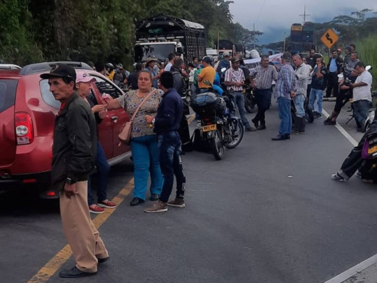 Instalación de nuevo peaje genera malestar en la vía Ibagué-Cajamarca