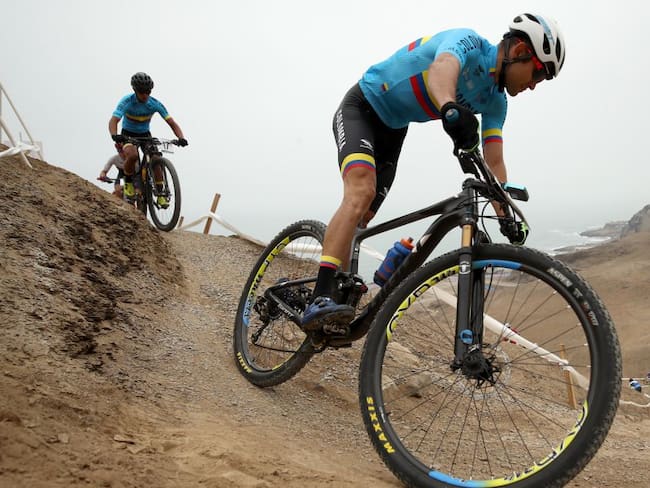 ¡Leonardo Páez, BICAMPEÓN MUNDIAL de ciclomontañismo!