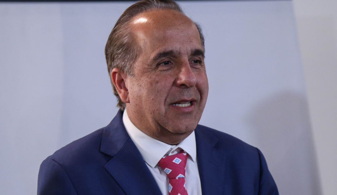 Guillermo Reyes, Minstransporte