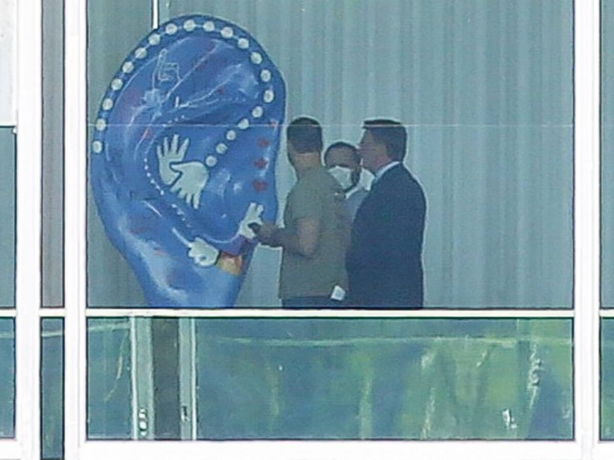 Bolsonaro da negativo por coronavirus tres días después de volver de Miami