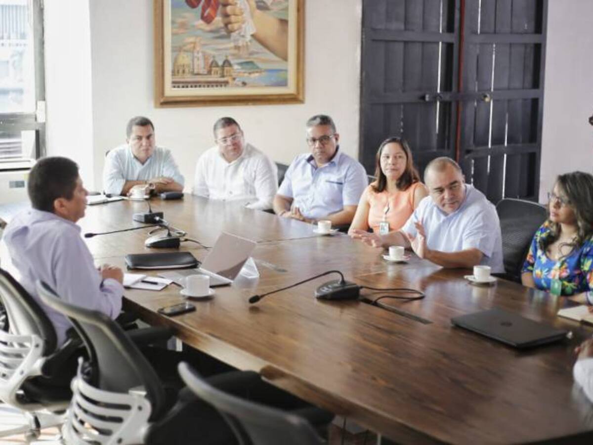 Alcalde de Cartagena inicia reuniones con secretarios de su gabinete