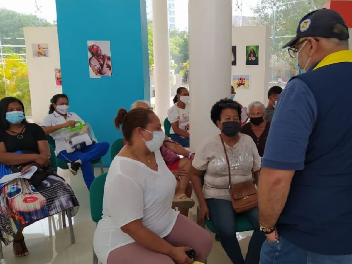 Nuevas fechas para firma de contratos a damnificados en Cartagena