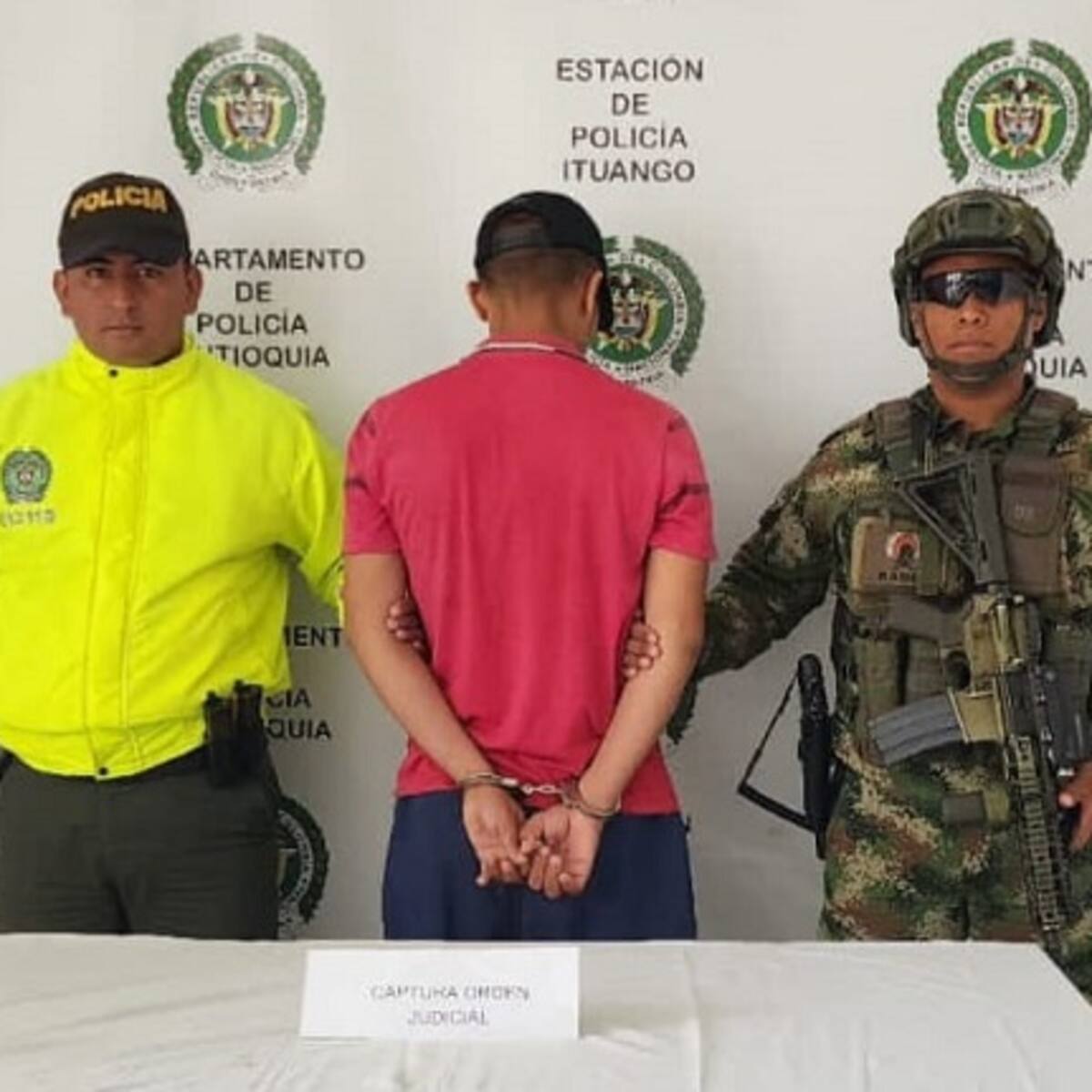 Capturado un exsoldado que estaría delinquiendo en Ituango para las AGC