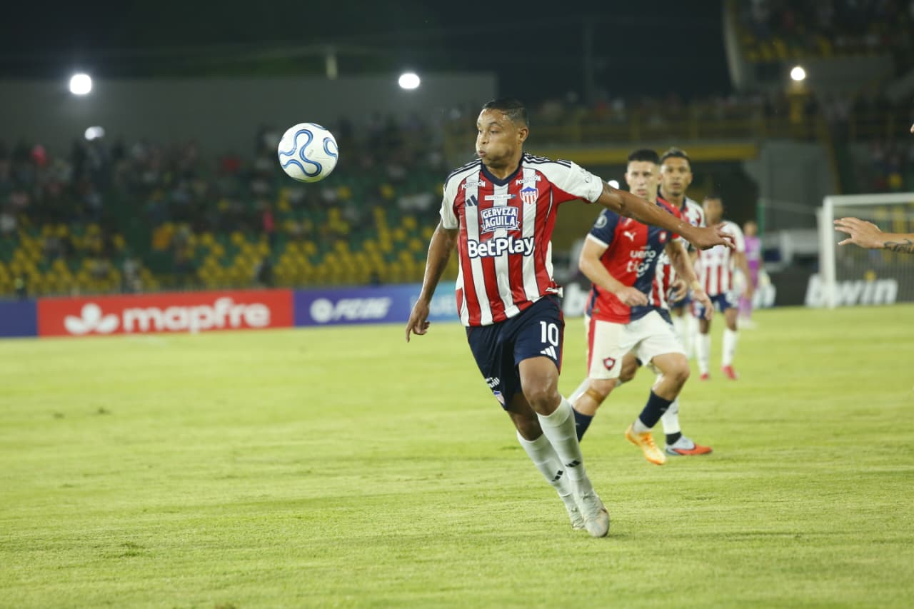 Junior cae con Cerro Porteño y queda eliminado de Copa Libertadores: repase la tabla de posiciones / Colprensa
