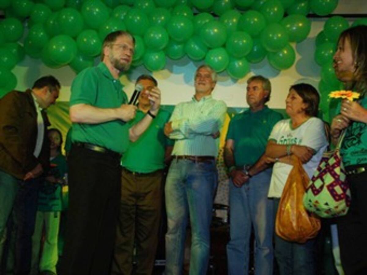 Por consultas, conservadores recibirán más de $12 mil millones y los Verdes $5.500 millones de pesos