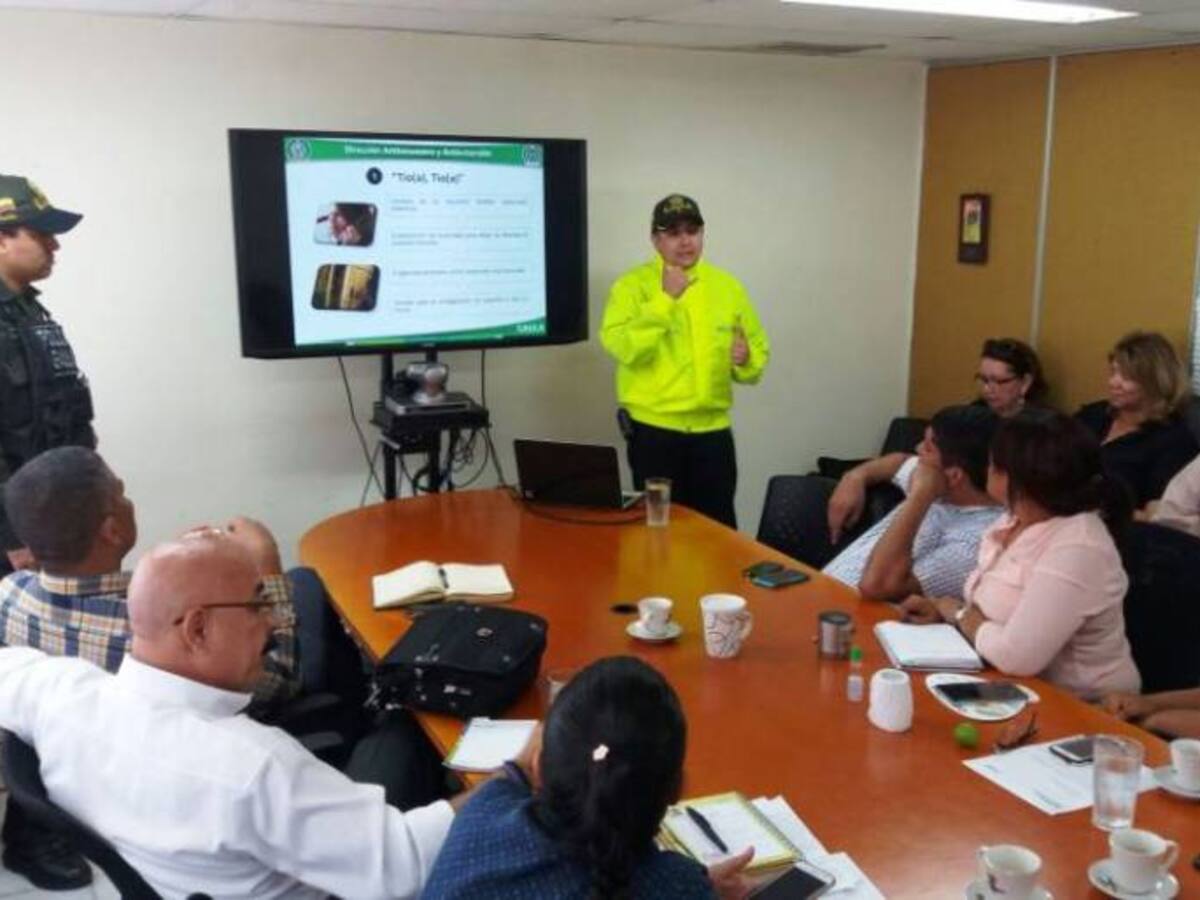 Gaula se vincula al mejoramiento del entorno educativo