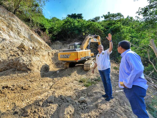 Alcaldía de Cartagena avanza en estabilización de Loma Fresca y reubicación de familias afectadas