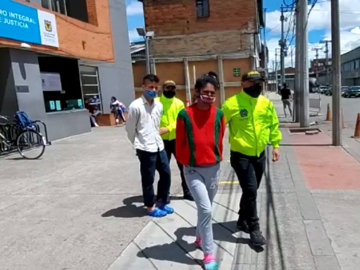 A la cárcel padrastro y madre por muerte de su hijo