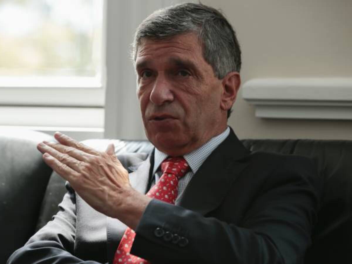 Gobierno garantizará un “mínimo vital” para 819 municipios de Colombia: Pardo
