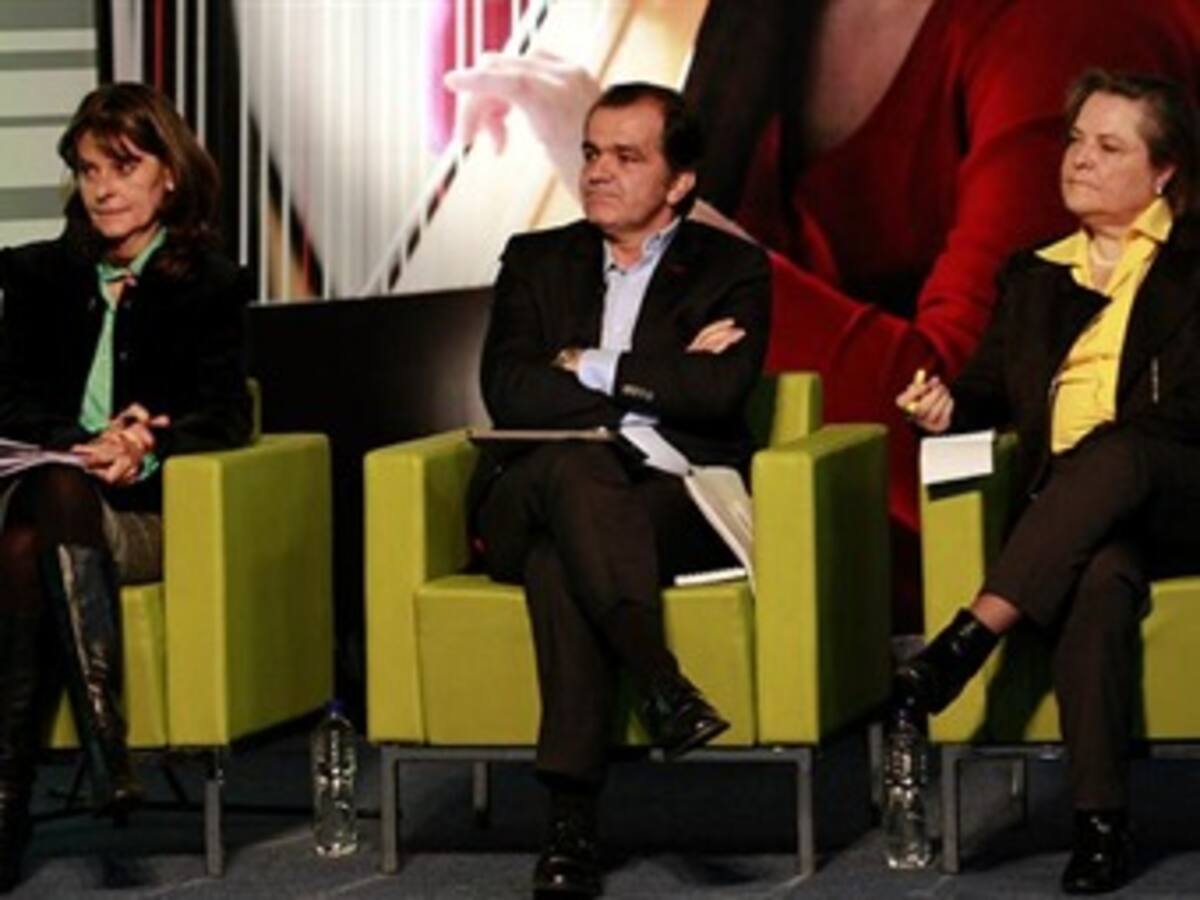 Aspirantes presidenciales sin descanso