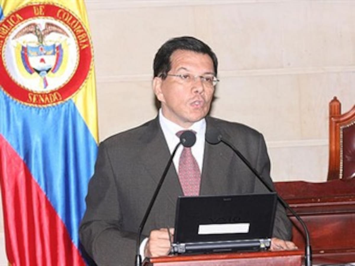Conciliadores del referendo estarían respaldados por un grupo de juristas expertos