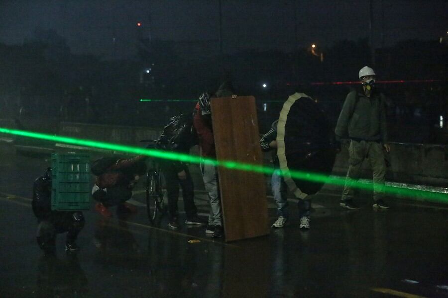 El ministro de Defensa, Diego Molano, ordenó a la Policía de Bogotá tomarse e intervenir el Portal Américas, ubicado en el occidente de ciudad, en la localidad de Kennedy, para evitar el vandalismo y bloqueos los días 28 de cada mes, como viene ocurriendo desde hace 8 meses.