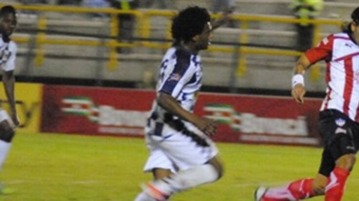 Con el retorno de Viera al arco titular, Junior enfrenta a Chicó en el Metropolitano