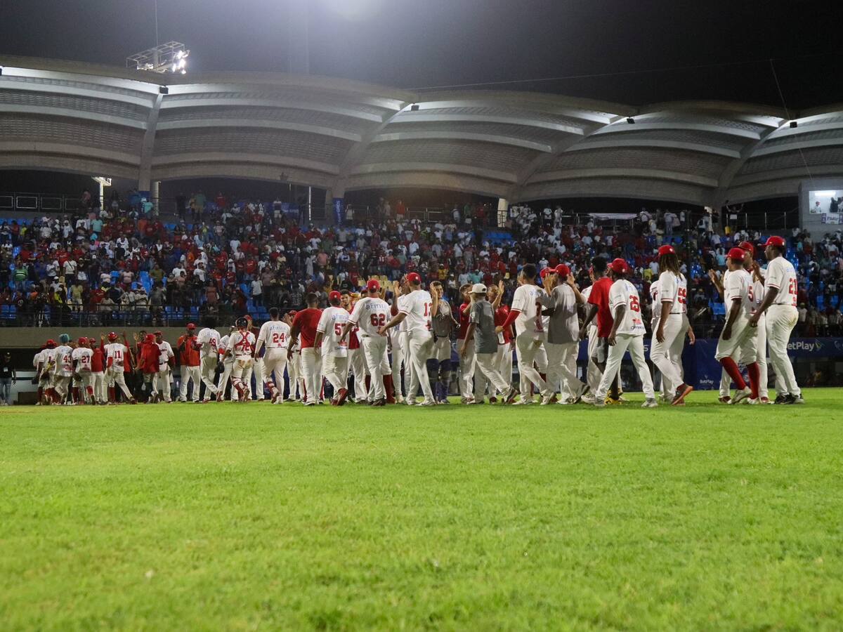 Tigres venció a Vaqueros y empató la serie de la final del béisbol profesional