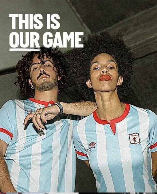 Segunda camiseta del América.