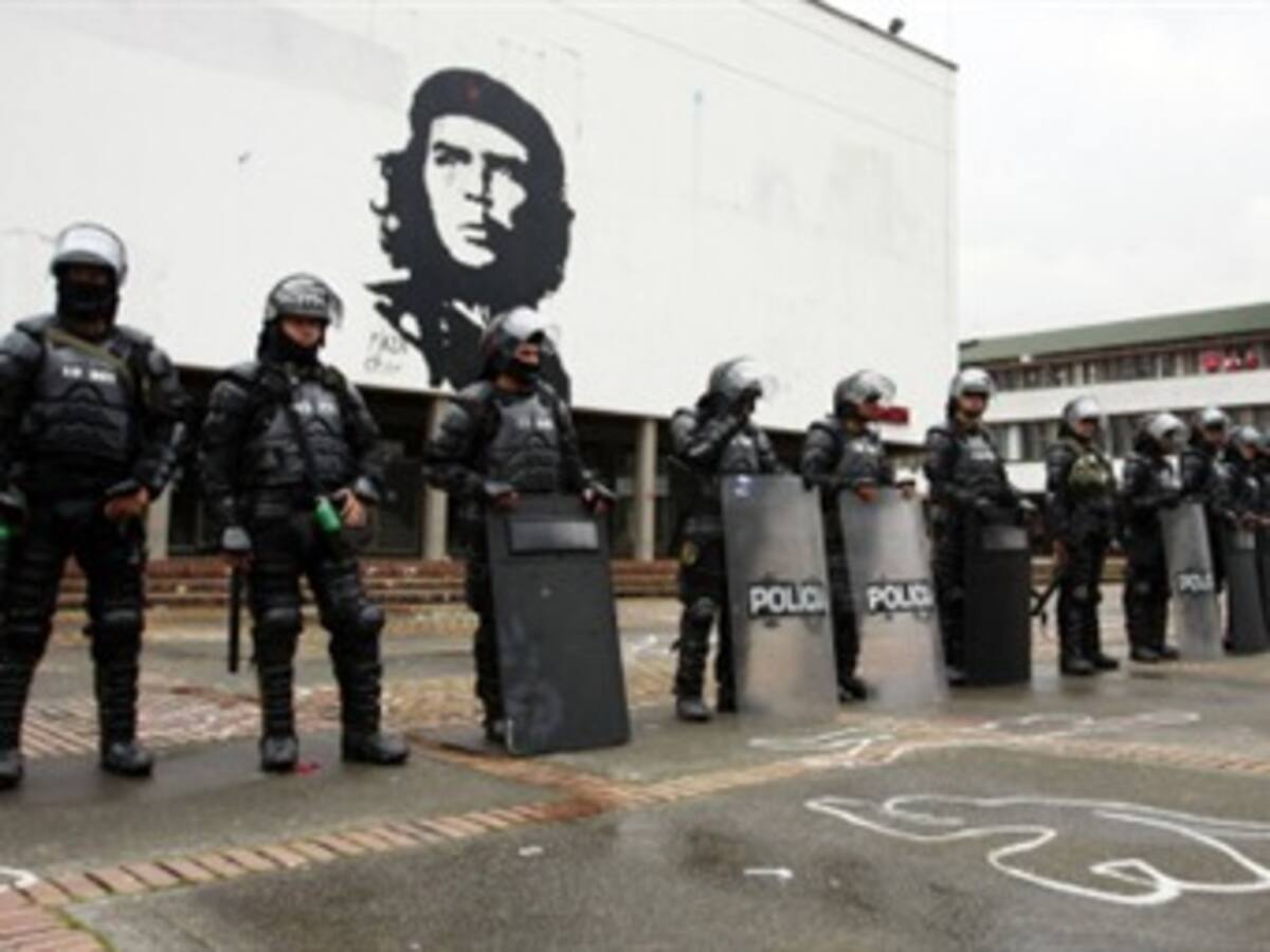 Policía vigila universidades públicas en Bogotá